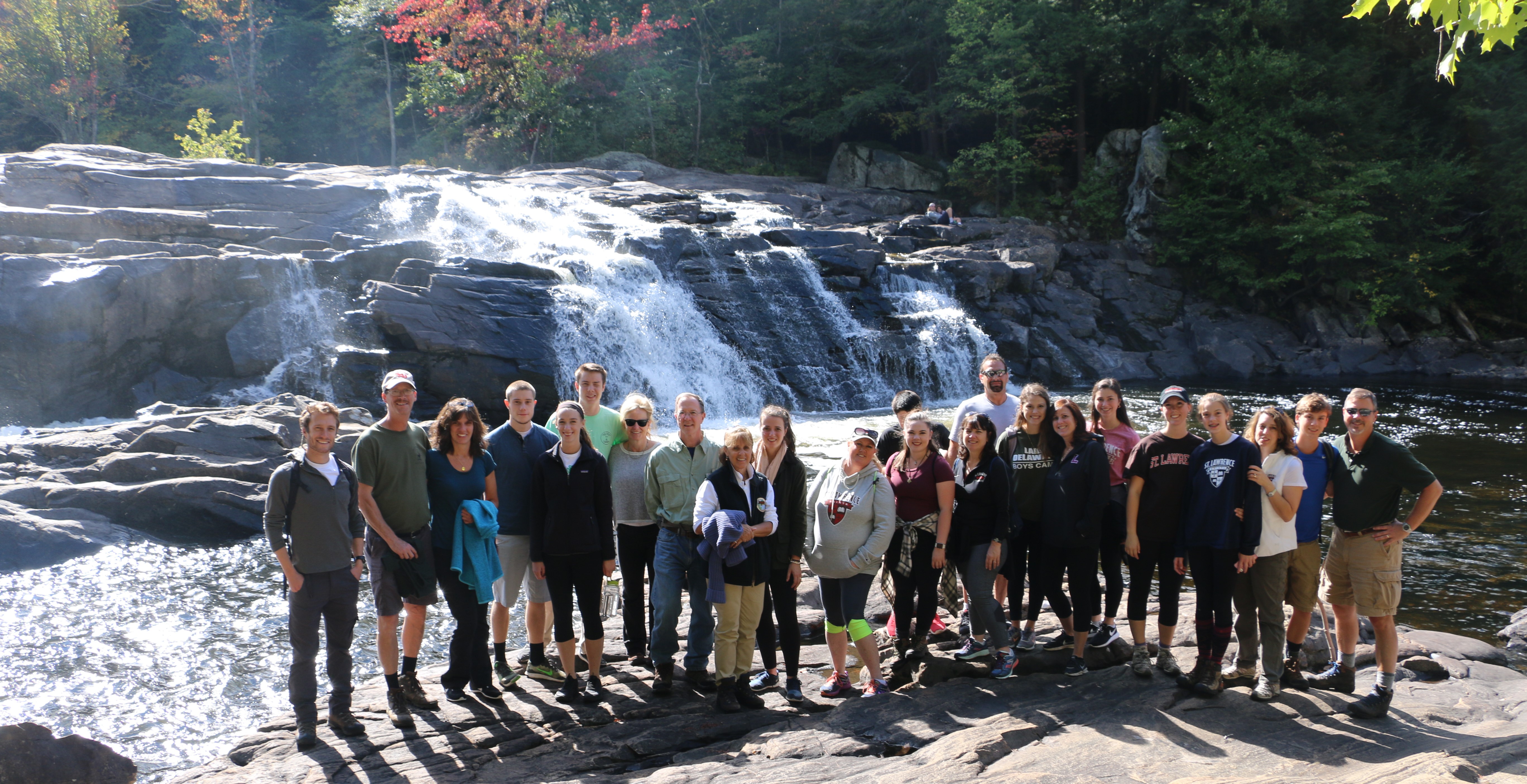 A group in front of Lampson Falls.